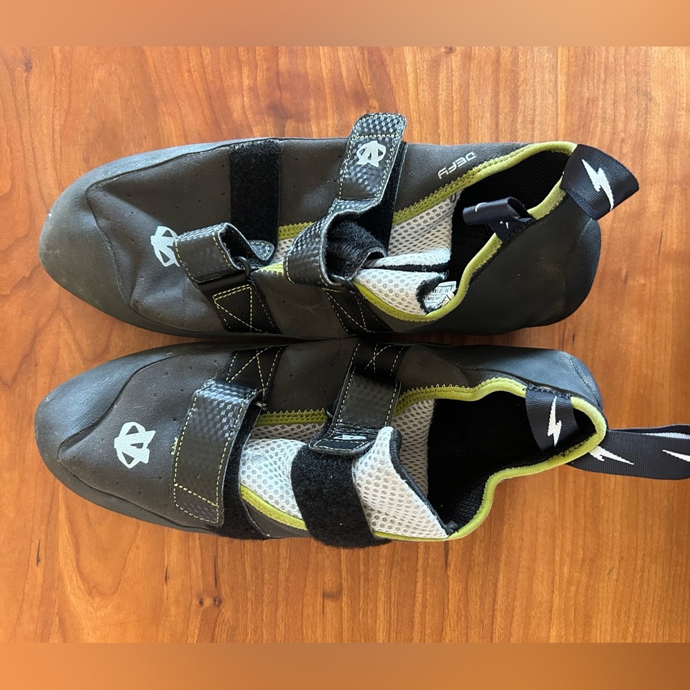Evolv defy climbing shoes